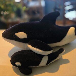 LARGE BLACK AND WHITE ORCA PLUSH WHALE WITH ATTACHED BABY DISPLAYED